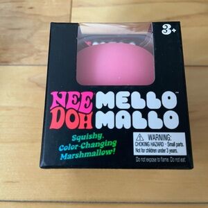 NeeDoh Mello Mallo Pink Squishy Toy